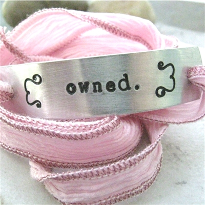 Monogram Initial Silk Wrap Bracelet V / Seaweed